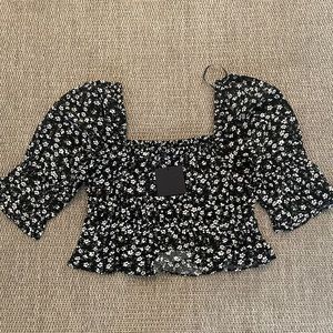 Dress Forum - Floral Square Neck Shirred Top *BRAND NEW*